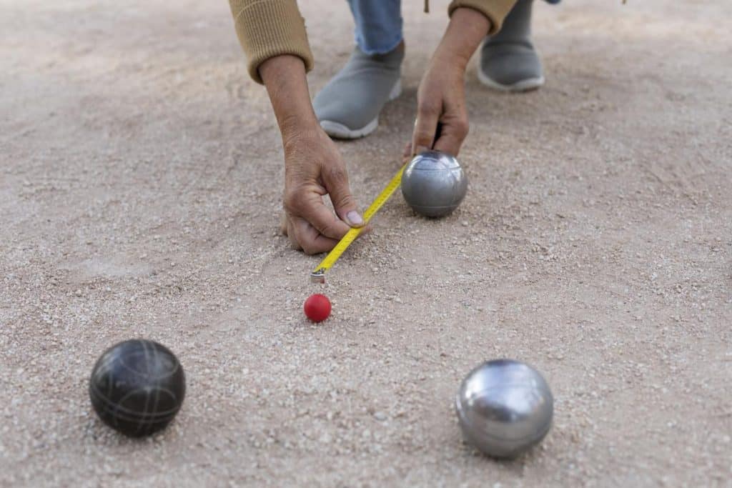 pourquoi marquer cochonnet petanque