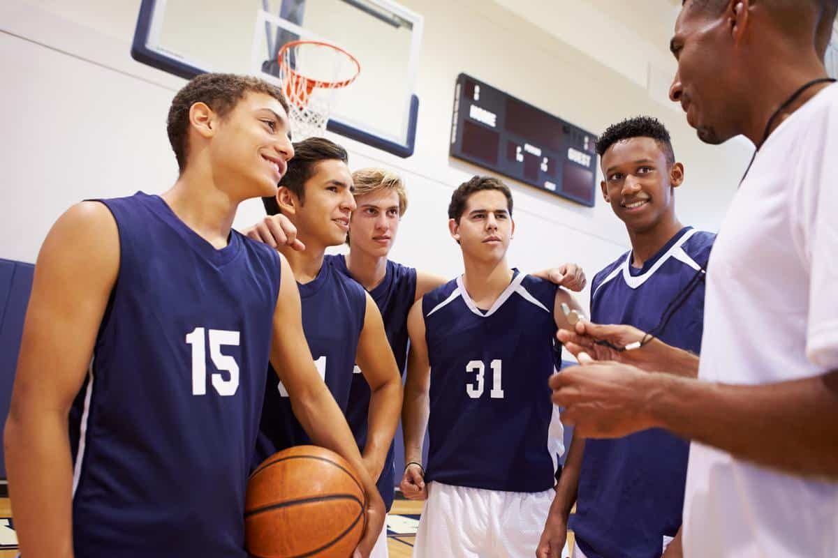 equipe de basket nombre de joueur​