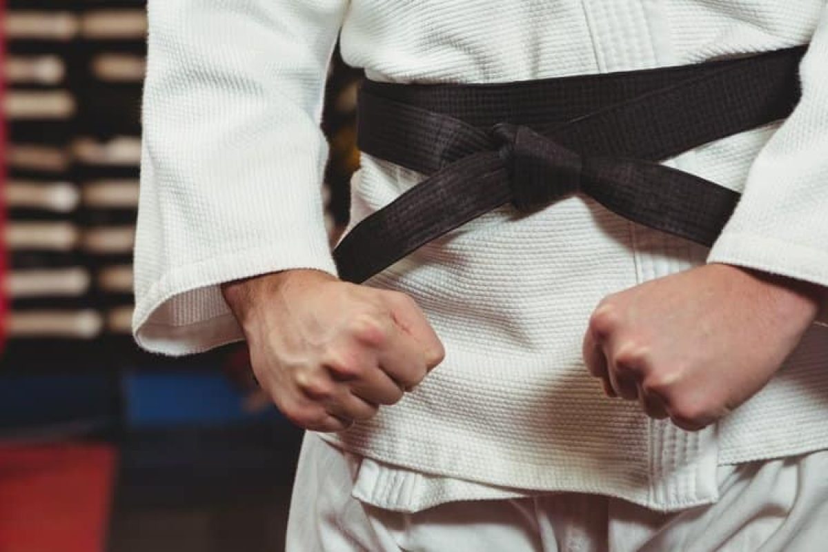 les-7-erreurs-a-eviter-lors-de-l-achat-d-une-ceinture-de-judo-pour-votre-progression