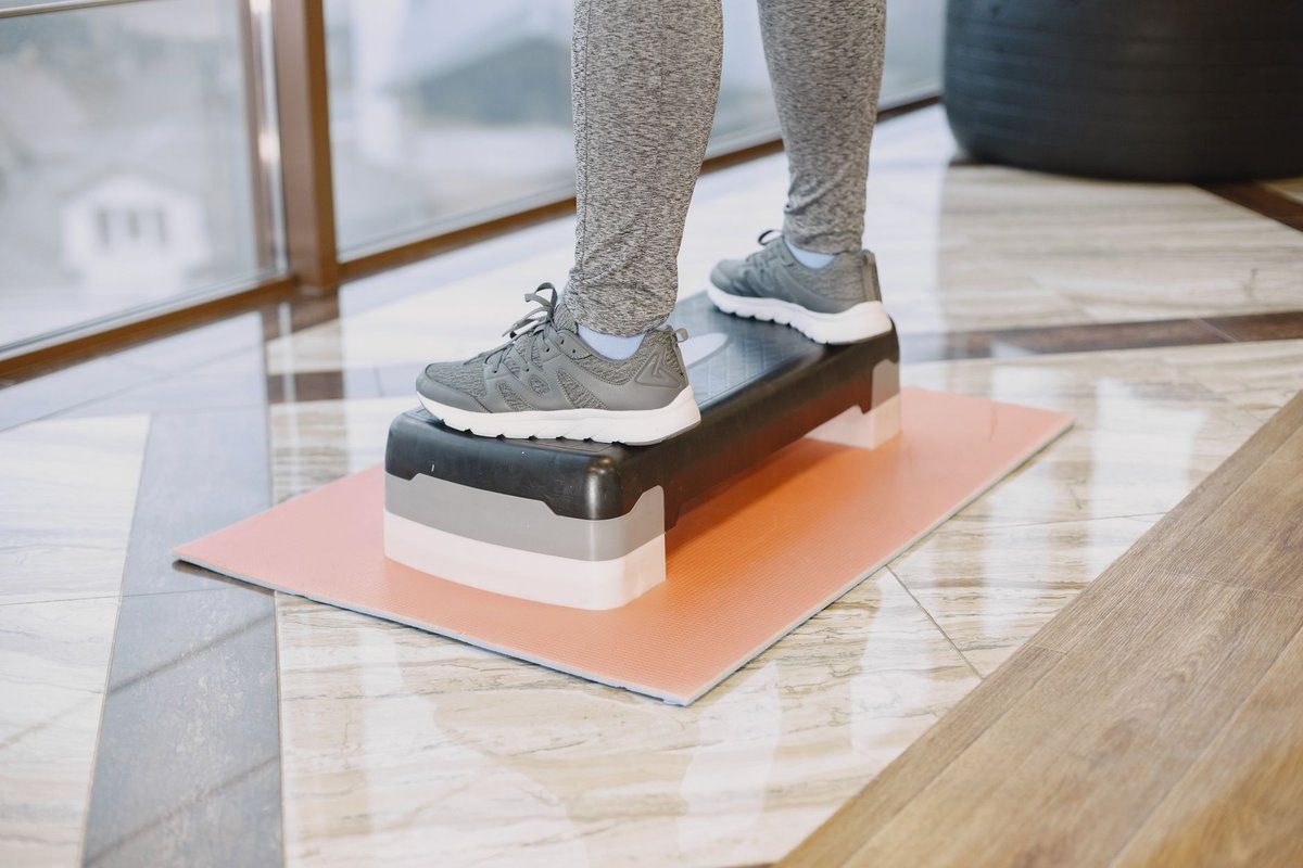 step aerobic